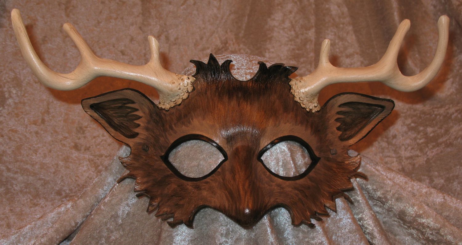 Brown & tan Cernunnos mask.